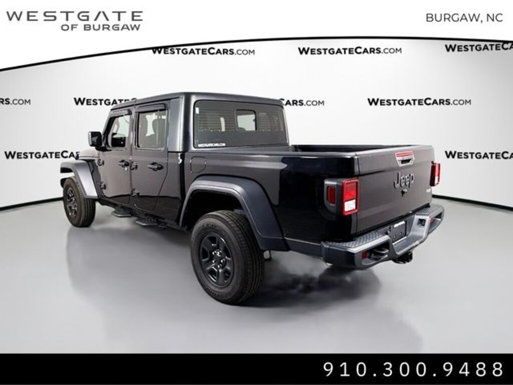 Used 2024 Jeep Gladiator Sport Truck Crew Cab