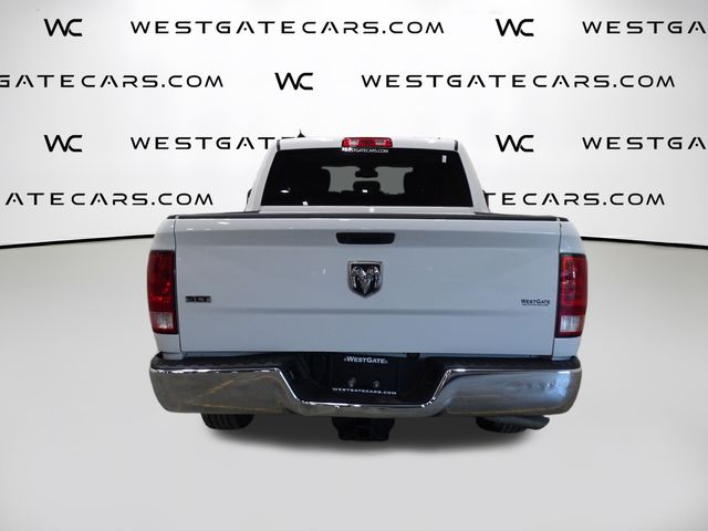 2023 Ram 1500 Classic SLT photo 4