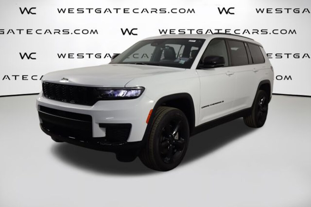 Used 2025 Jeep Grand Cherokee L Laredo SUV
