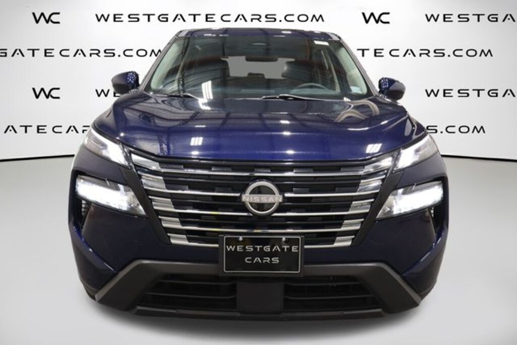 Used 2024 Nissan Rogue SV SUV