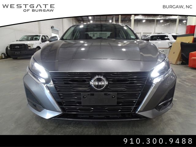 2023 Nissan Altima 2.5 SV photo 2