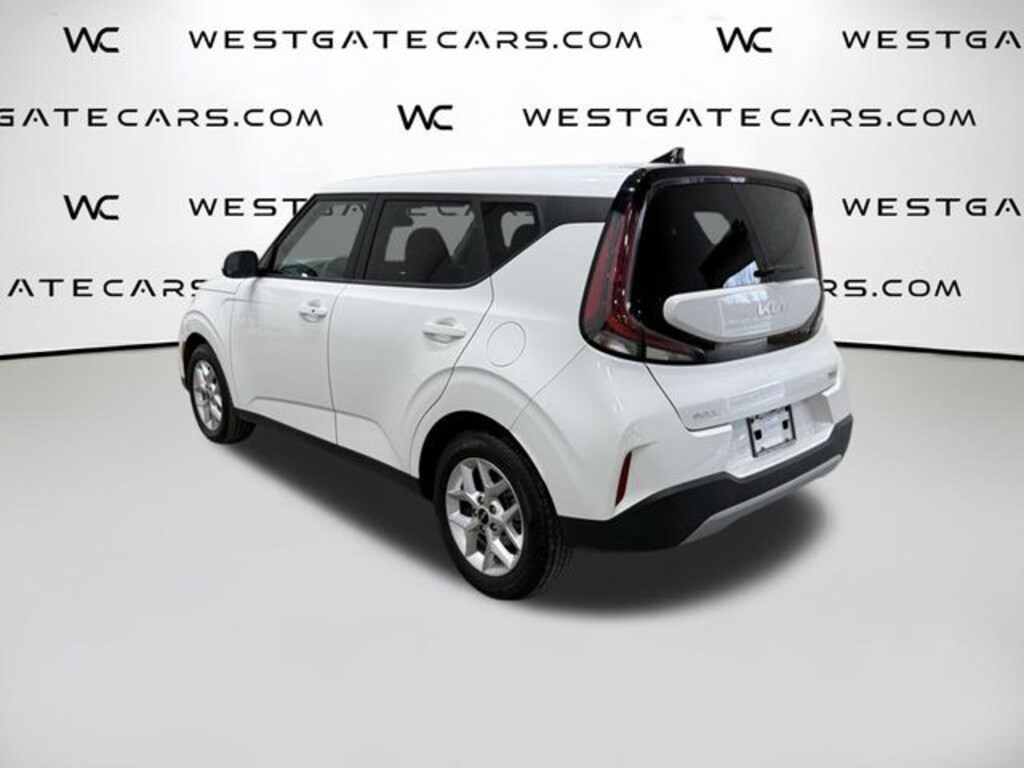 Used 2023 Kia Soul S Hatchback