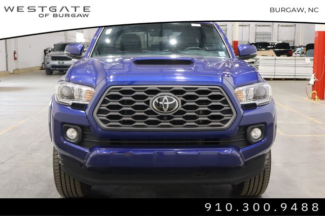 2023 Toyota Tacoma TRD Sport Double Cab photo 2