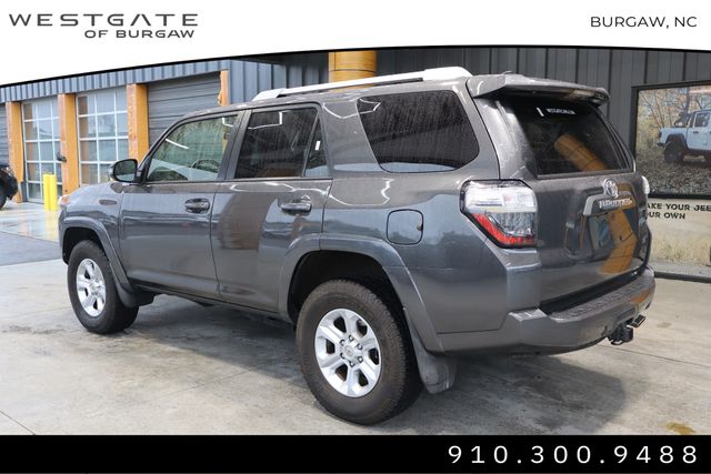 2018 Toyota 4Runner SR5 Premium photo 3