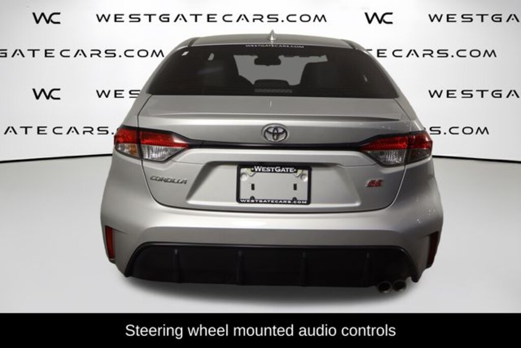 Used 2025 Toyota Corolla SE Sedan