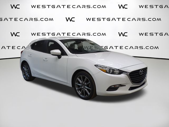 2018 Mazda Mazda3 Touring's photo