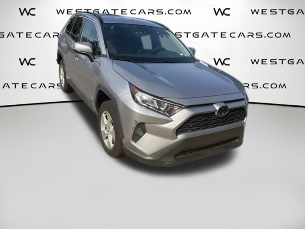 Used 2020 Toyota RAV4 XLE SUV