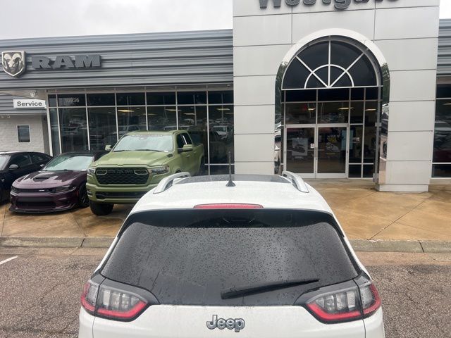 2019 Jeep Cherokee Limited photo 2