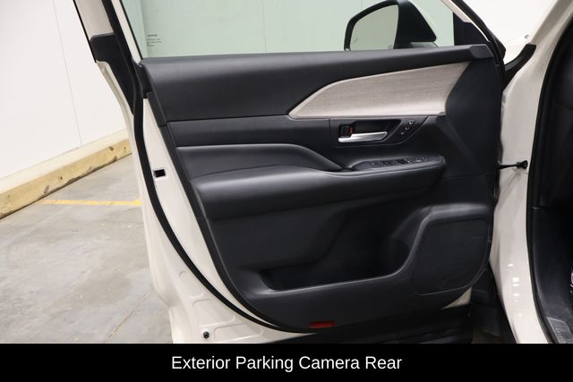 2024 Toyota Grand Highlander Limited - Photo 16