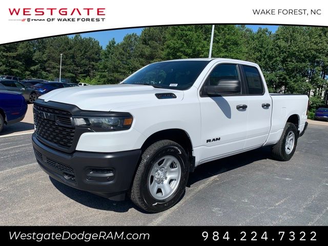 2025 Ram 1500 Tradesman photo 3