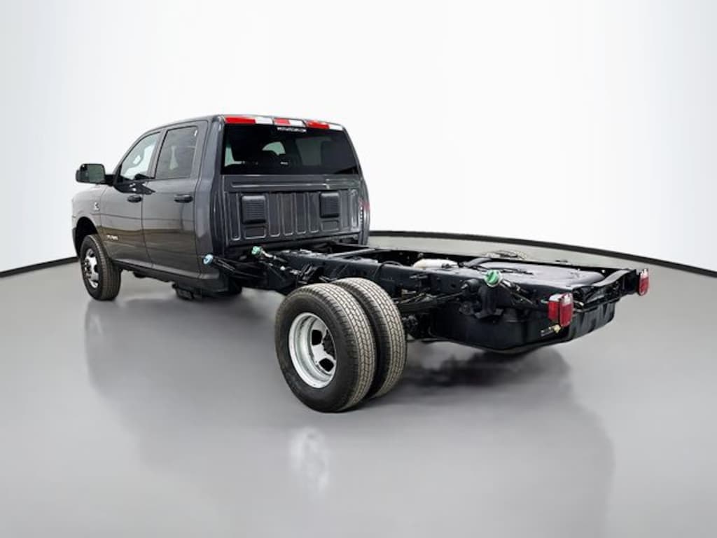 Used 2022 Ram 3500 Chassis Tradesman/SLT/Laramie/Limited Truck Crew Cab