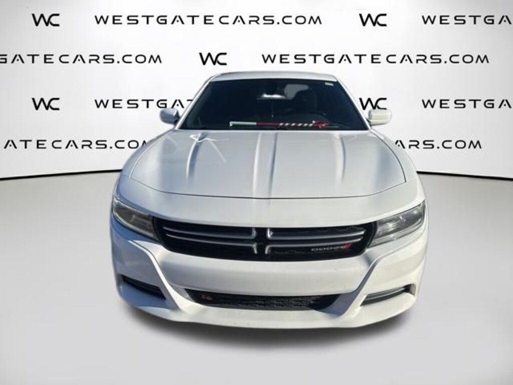Used 2016 Dodge Charger SE Sedan