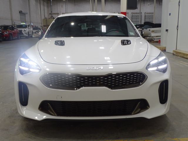 2022 Kia Stinger GT-Line photo 2