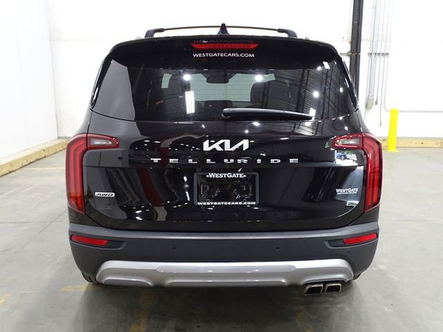 2022 Kia Telluride SX photo 3
