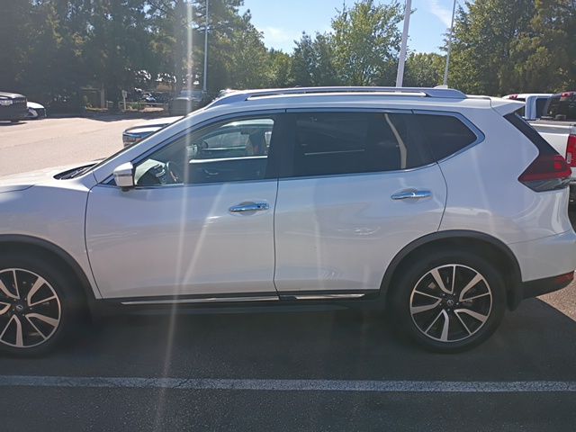 2018 Nissan Rogue SL photo 4