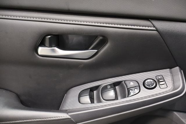 2022 Nissan Sentra SV - Photo 17