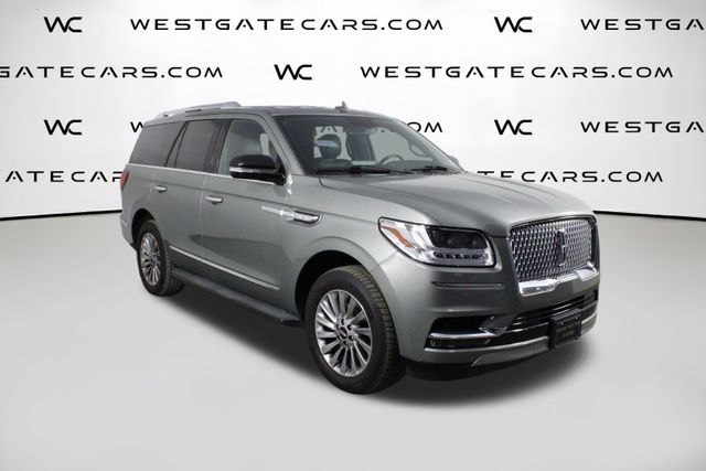 2019 Lincoln Navigator Base's photo