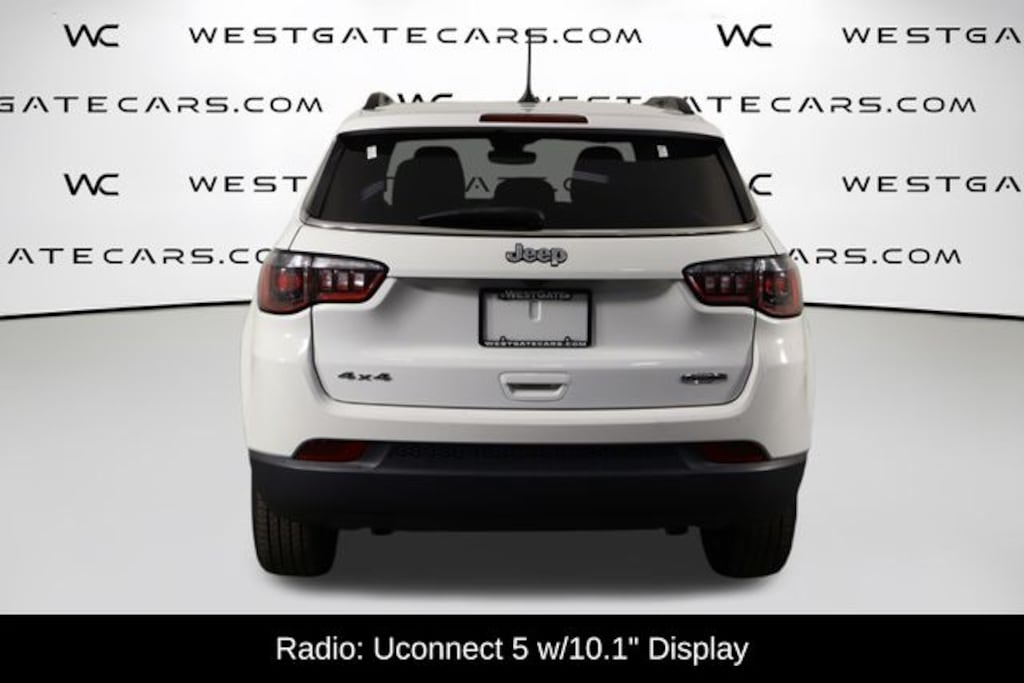 Used 2024 Jeep Compass Latitude SUV