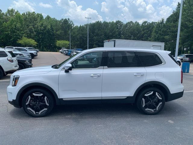 2023 Kia Telluride S photo 4