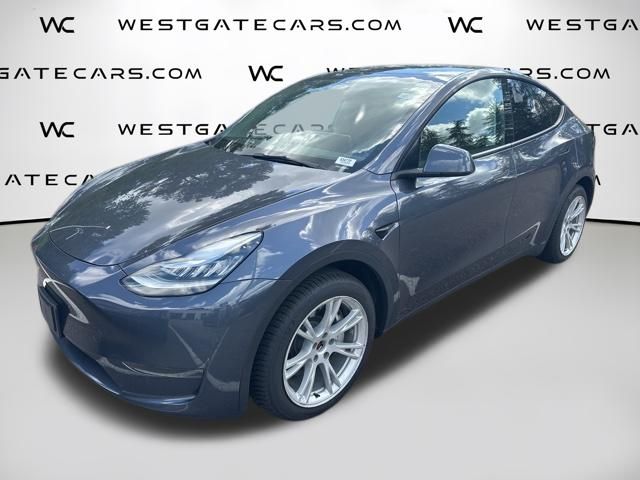 2023 Tesla Model Y Long Range Dual Motor All-Wheel Drive's photo