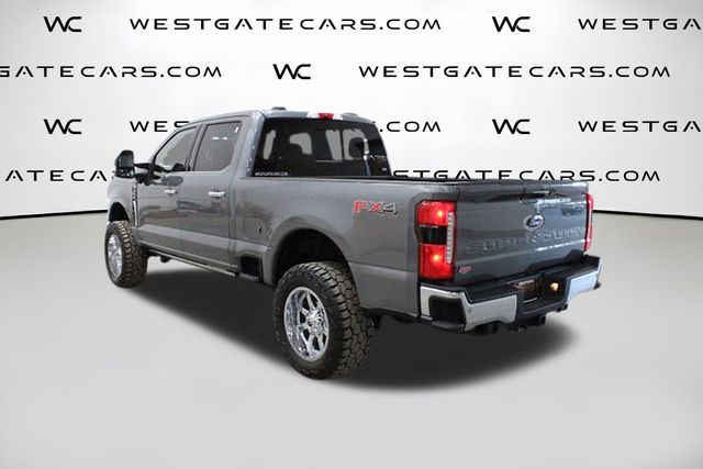 2024 Ford F-350 Lariat photo 3