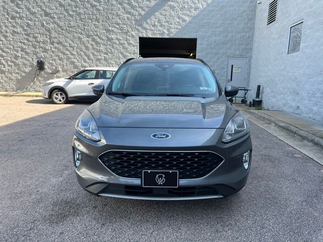2021 Ford Escape SEL photo 2