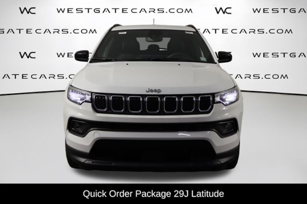 Used 2024 Jeep Compass Latitude SUV