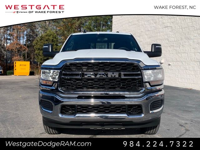 2024 Ram 2500 Tradesman photo 2