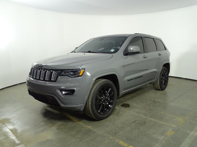 2022 Jeep Cherokee Laredo photo 3