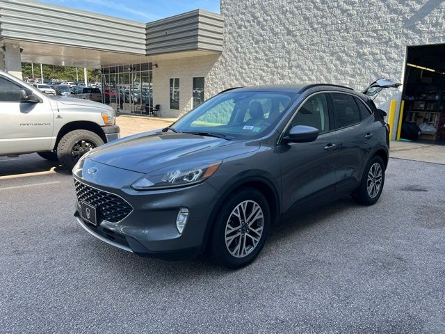 2021 Ford Escape SEL photo 3