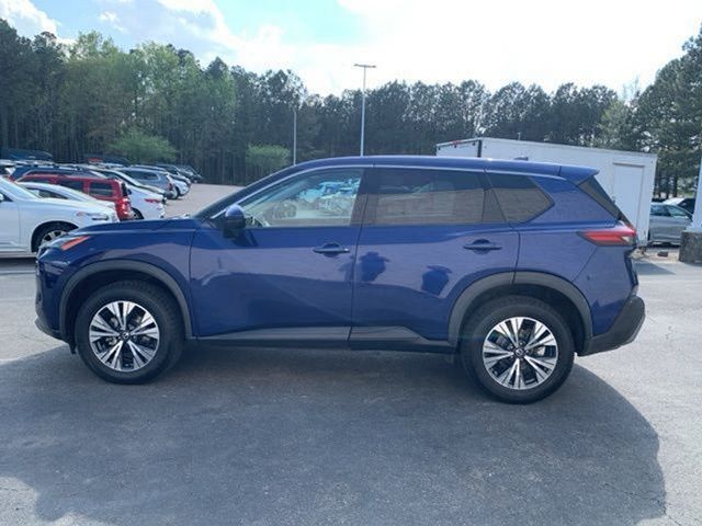 2021 Nissan Rogue SV photo 4