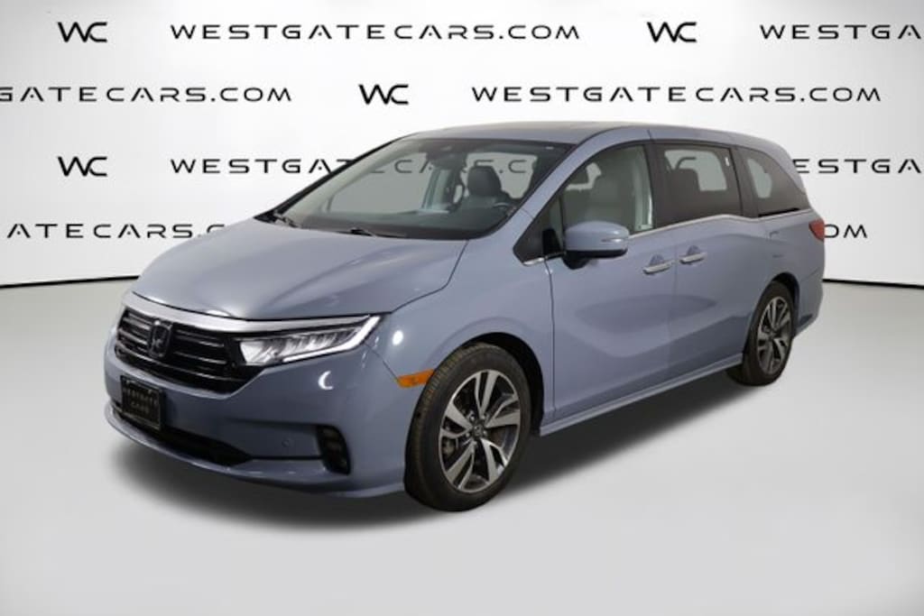 Used 2023 Honda Odyssey Touring Van