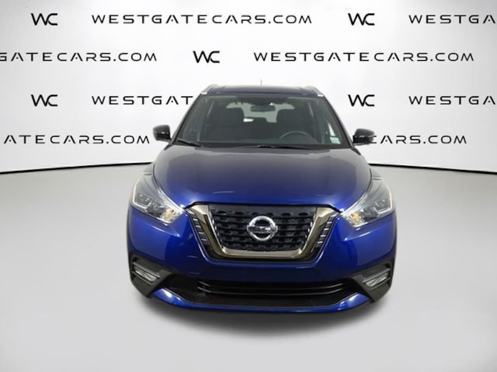 Used 2019 Nissan Kicks SR SUV