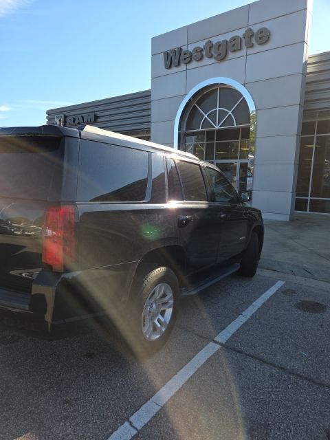 2020 Chevrolet Tahoe LT photo 4