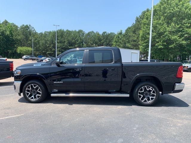 2025 Ram 1500 Laramie photo 4