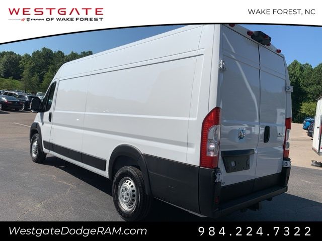2025 Ram ProMaster 3500 Cargo Van photo 2