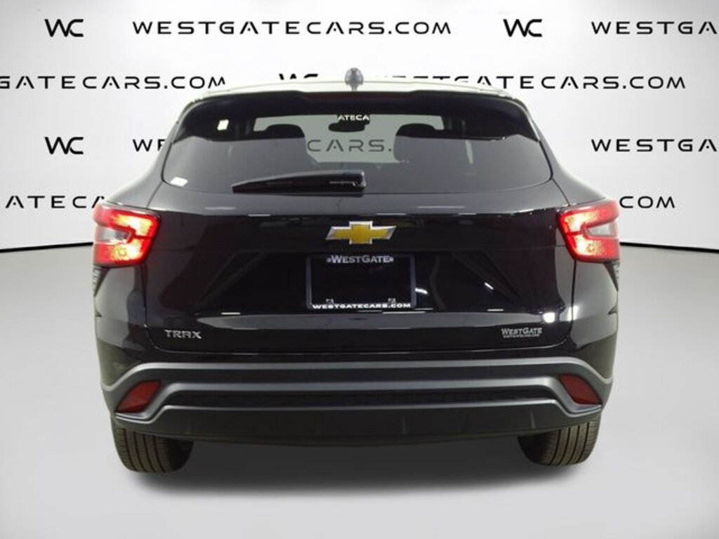 Used 2025 Chevrolet Trax LS SUV