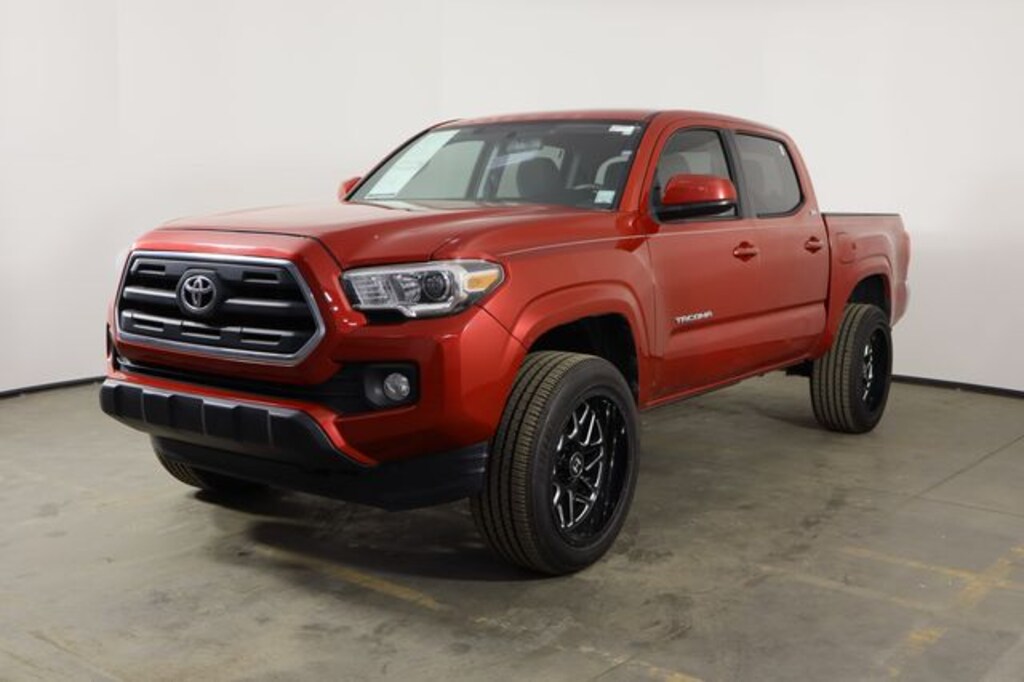 Used 2016 Toyota Tacoma SR5 V6 Truck Double Cab
