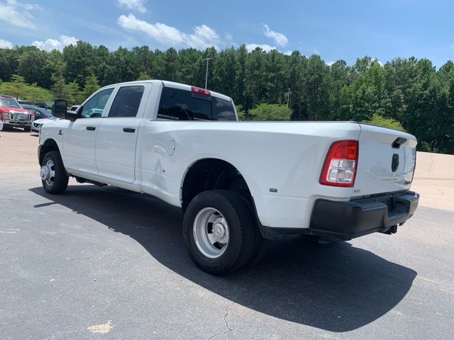 2024 Ram 3500 Tradesman photo 4