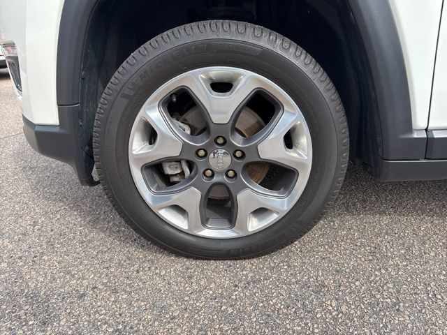 2020 Jeep Compass Limited photo 4