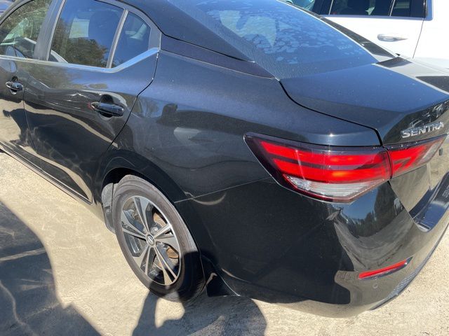 2020 Nissan Sentra SV photo 3