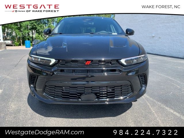 2024 Dodge Hornet GT photo 2