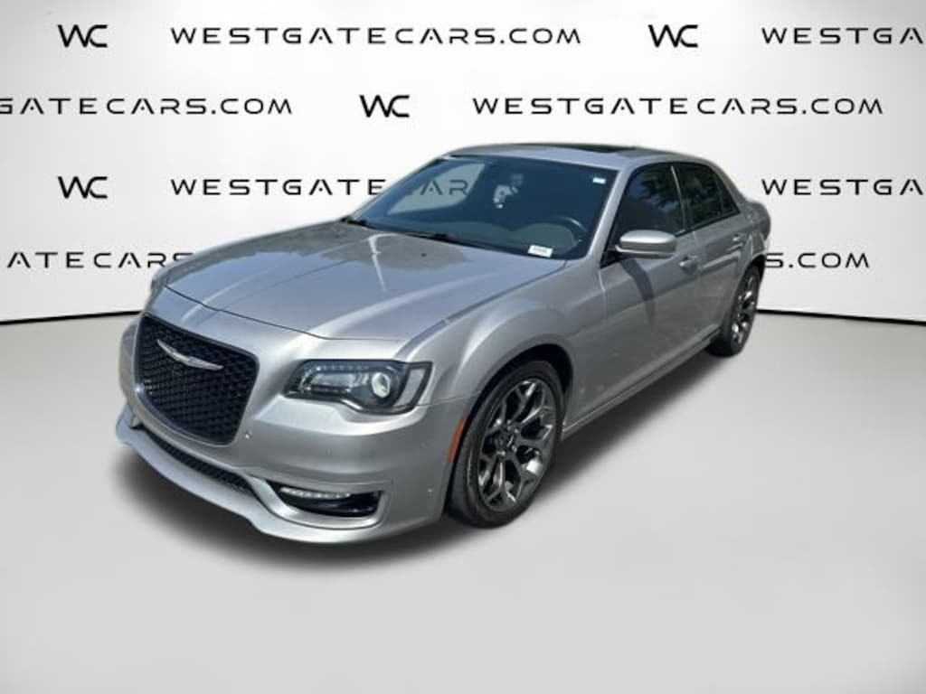 Used 2018 Chrysler 300 S Sedan