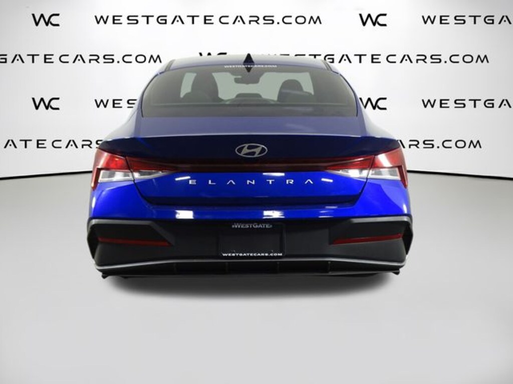 Used 2024 Hyundai Elantra SEL Sedan