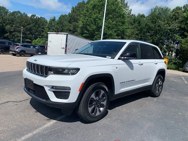 2022 Jeep Cherokee 4xe Base photo 3
