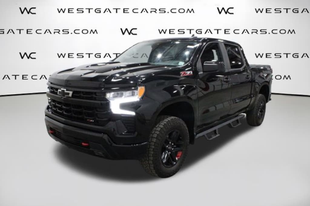 Used 2023 Chevrolet Silverado 1500 LT Trail Boss Truck Crew Cab