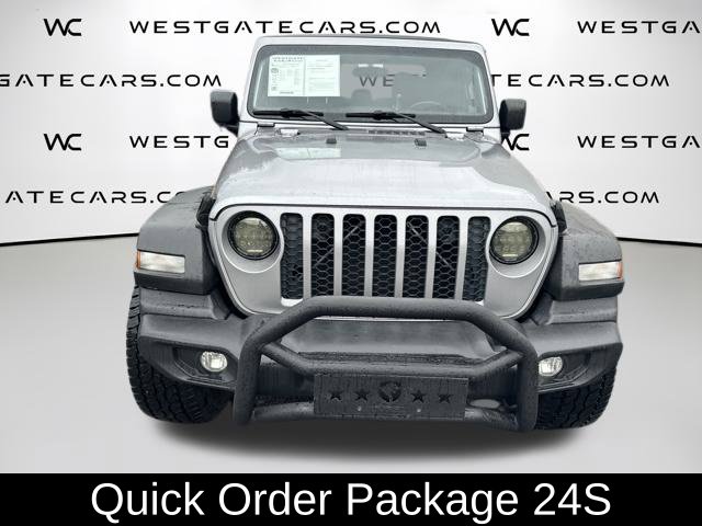 Used 2020 Jeep Gladiator Sport Truck Crew Cab