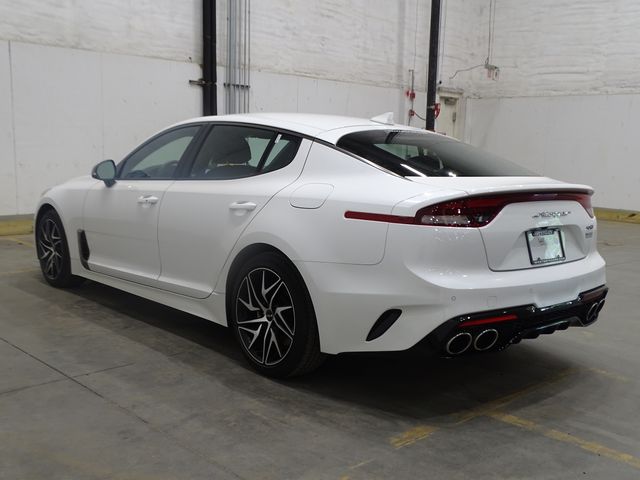 2022 Kia Stinger GT-Line photo 3