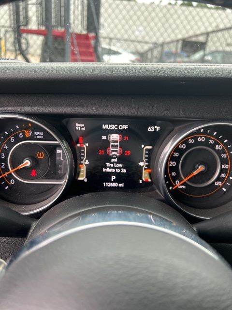 2018 Jeep Wrangler Unlimited Sahara photo 4