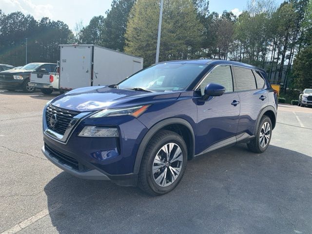 2021 Nissan Rogue SV photo 3